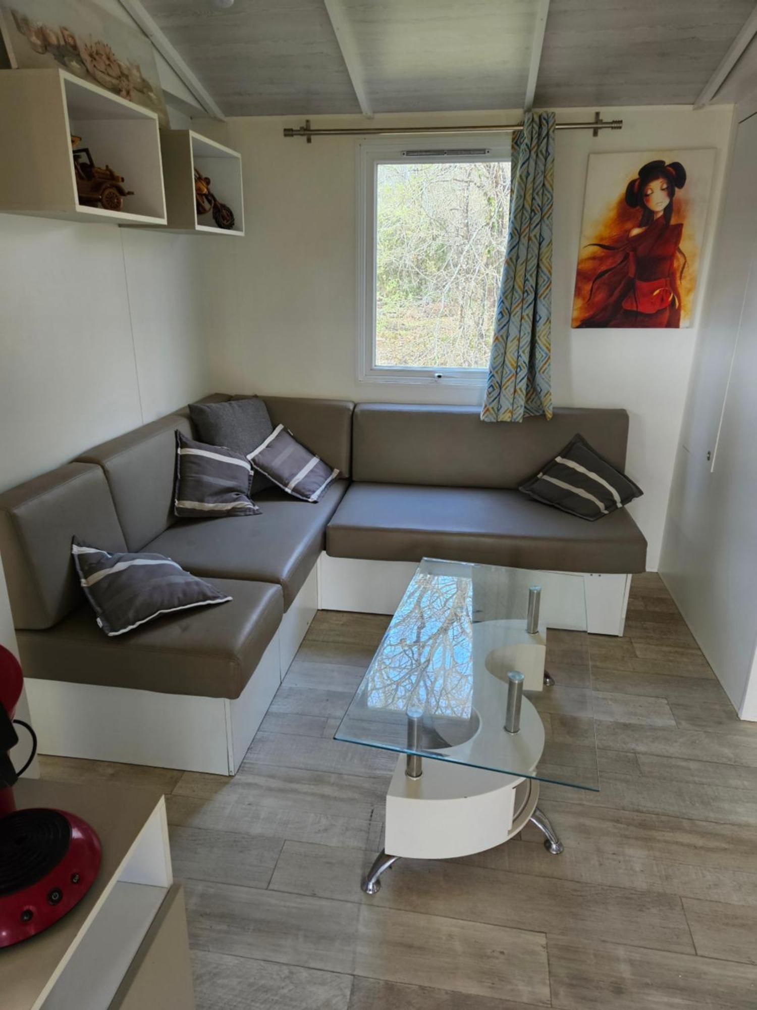 Camping Familial Les Chalets D'Uza Екстер'єр фото